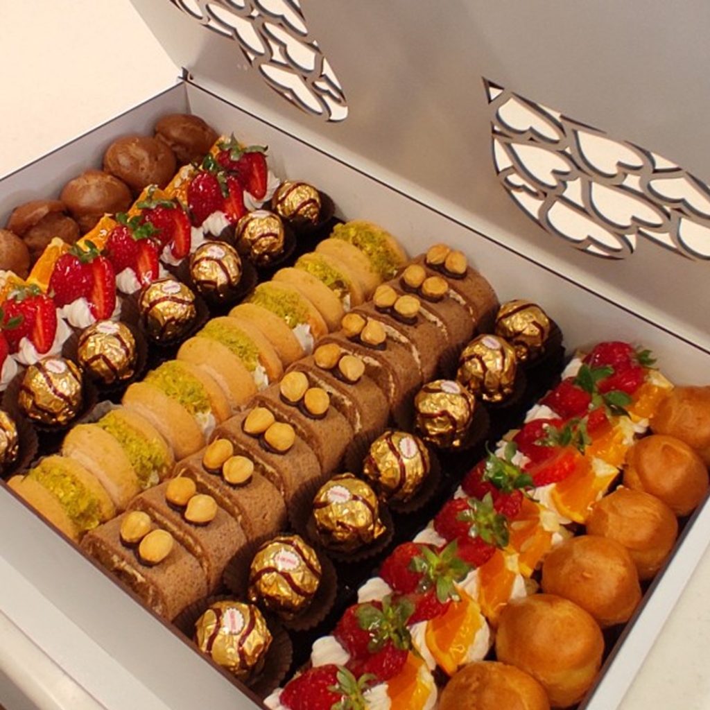 شیرینی مناسب پذیرایی خواستگاری